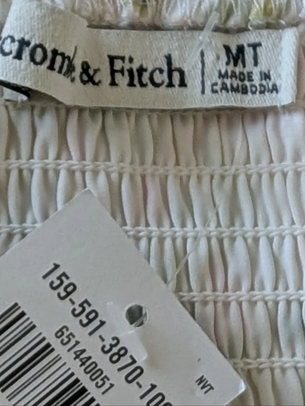 Abercrombie & Fitch flowing long